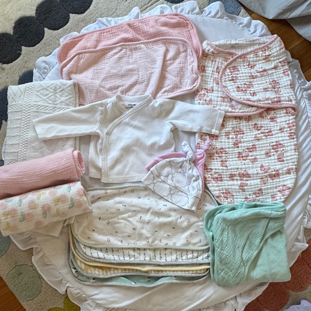 3-6m baby girl’s essentials bundle
